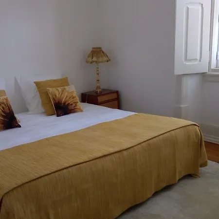 Casa Amarela 3*