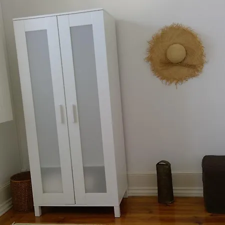 Casa Amarela 3*