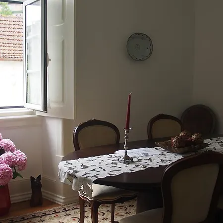 Casa Amarela 3*